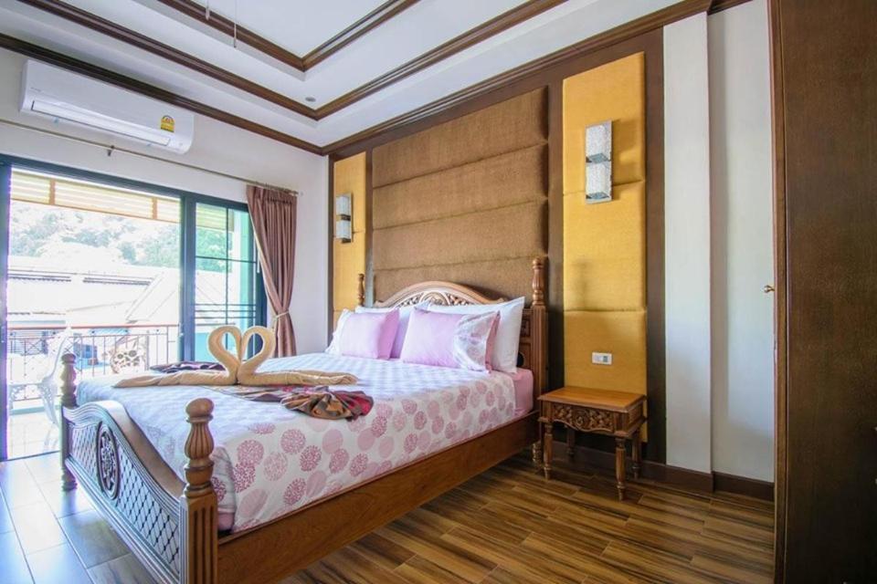 Tc Villa On Beach Лан Экстерьер фото